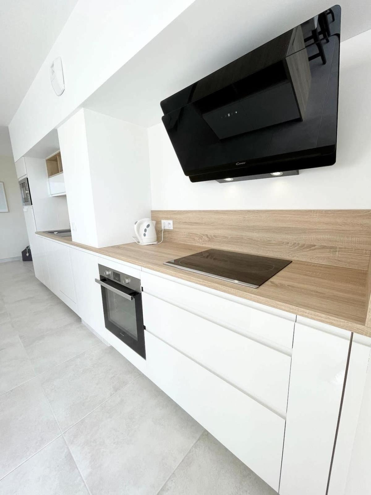 Spacieux Appartement Neuf De Standing Hyper Cosy Larmor-Plage Exterior photo